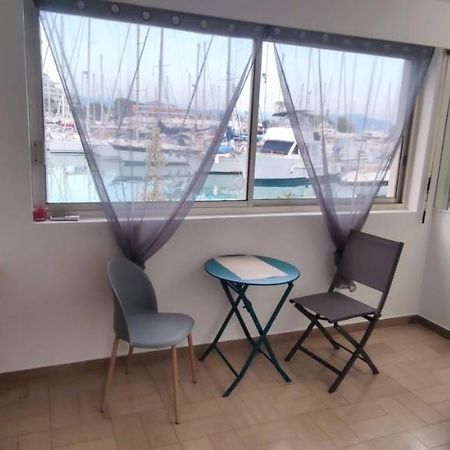 Studio Meuble Marina Villeneuve-Loubet 06 Eksteriør billede
